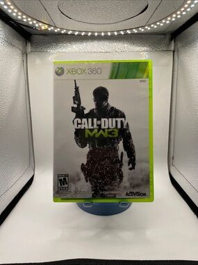 Microsoft Xbox 360 Call of Duty MW3 - Green Case